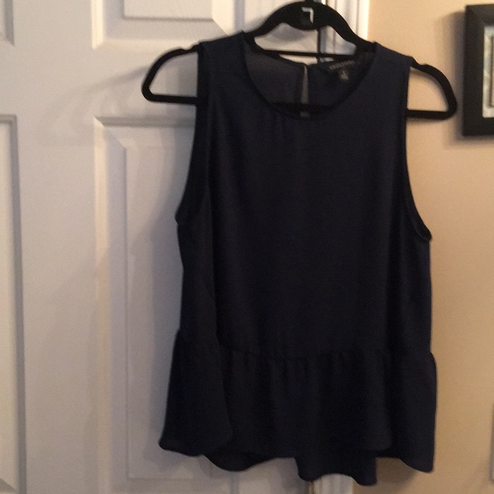 Banana Republic sleeveless navy blue blouse.